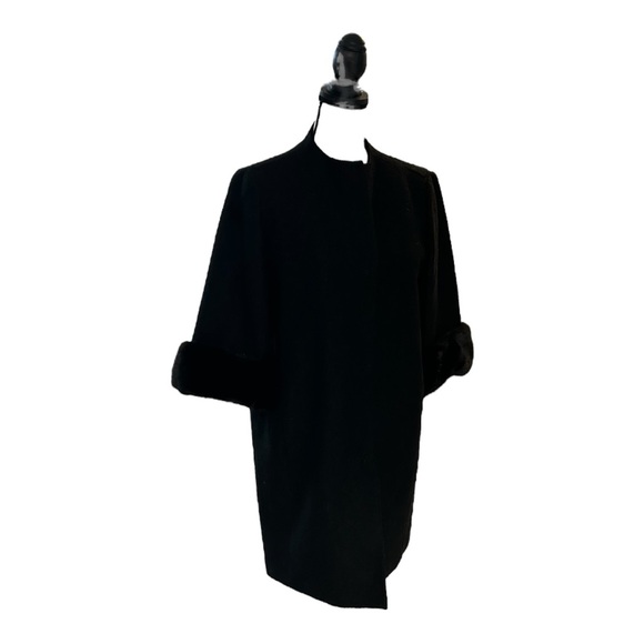 Elie Tahari 3/4 Sleeve Mink Cuff Black Wool Coat - Picture 2 of 14